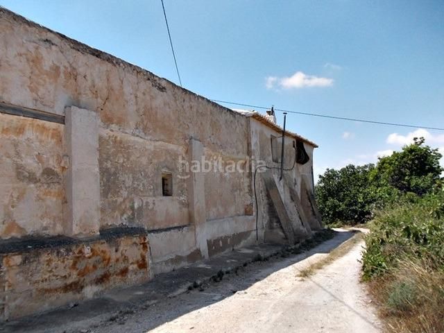Foto 21c59821-3342-463c-aae4-dd2a8cb64c99. Casa amb piscina a Moralet Alicante