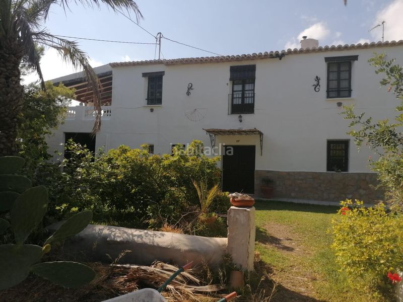 Foto 2d589344-b8f8-4dfa-90d2-7766dc443cdc. Casa amb piscina a Moralet Alicante