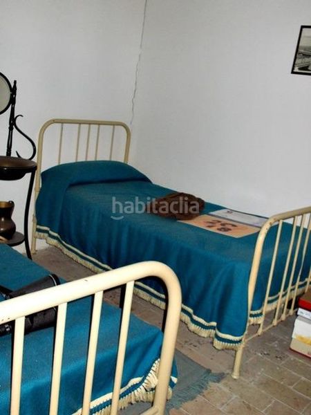 Foto 8e7cf7eb-2a0d-4936-af42-296a3911db7d. Casa amb piscina a Moralet Alicante