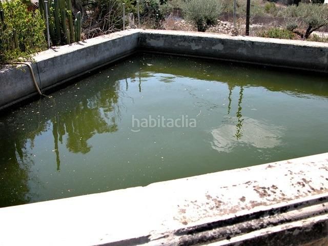 Foto f40f26d9-fb87-4301-b9d9-db87e5f54d45. Casa amb piscina a Moralet Alicante