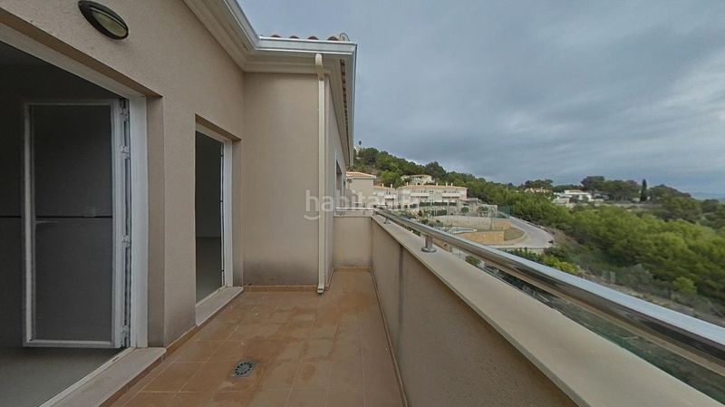 Foto 577add51-9e6e-4f96-9ea6-a82b07522b00. Casa adossada amb piscina a Oltamar - Cucarres Calp