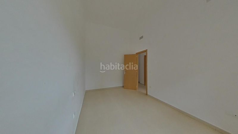Foto f106c104-4ee0-45a3-aad1-e0e4ec2ca75c. Casa adossada amb piscina a Oltamar - Cucarres Calp