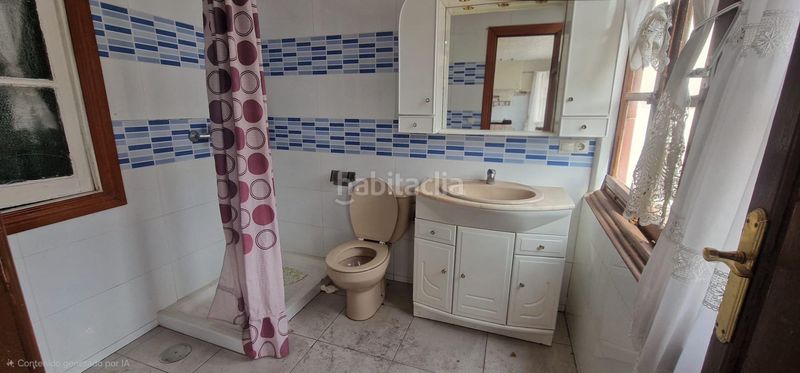 Foto 50b16430-781e-4742-bd2e-f3737e35d1b1. Edifici a calle corporaciones de Lena 30 a Lena