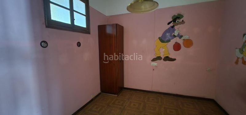 Foto c3c163c9-4c99-4c33-852f-f3bf16b586fc. Edifici a calle corporaciones de Lena 30 a Lena