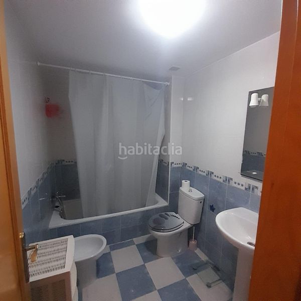Foto e53f4be8-9d0d-48ed-8597-2bcd86d62130. Pis a Centro Sant Vicent del Raspeig