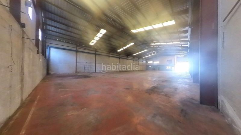 Foto ee40e786-73b6-4539-b454-6b912b1b1fbf. Nau industrial a Monòver
