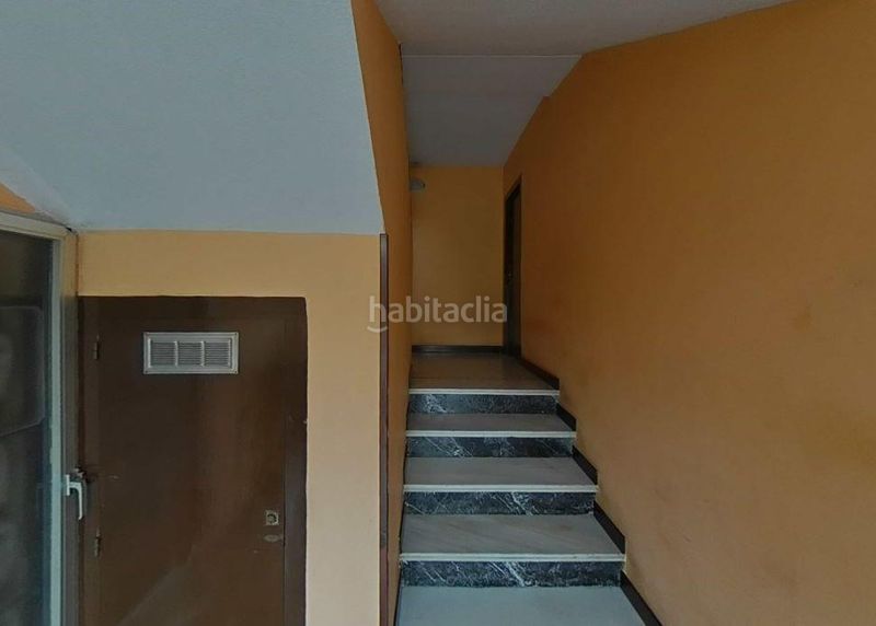 Foto b92abae3-9ad3-4cb7-92f9-eb037b86d9d5. Pis a Lena