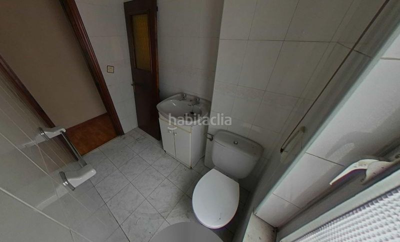 Foto fc06662a-9be6-40e4-a587-9f2153dc2f50. Pis a Lena