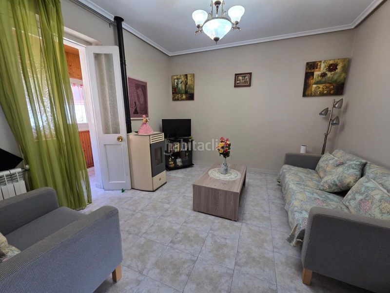 Foto a6de5abc-b194-4b10-990f-f9dc351306c0. Edifici a Zona Rural Mieres