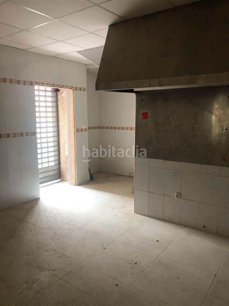 Foto b345016e-7be2-4180-8643-d3e73996f78f. Edificio in La Marina Elche / Elx
