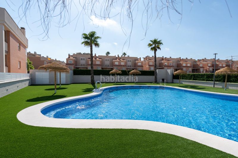 Foto 565be537-f030-46c9-8cb7-28c04c99736a. Casa amb aparcament piscina a Monte y Mar Santa Pola