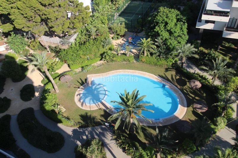 Foto 09684324-cfb3-4337-947d-497155b41168. Àtic amb calefacció aparcament piscina a Albufereta Alicante