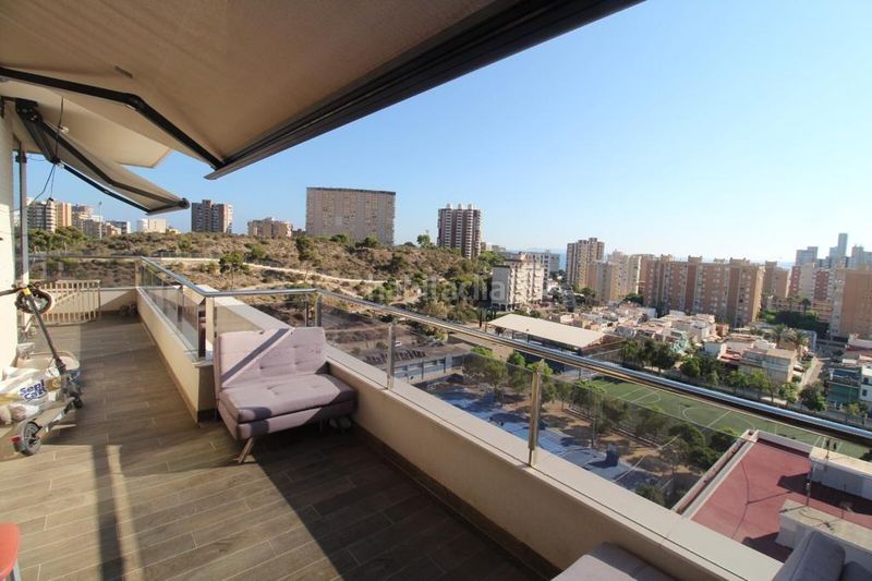 Foto 563e0e54-7d88-499a-bc0c-cce8e5318ffd. Àtic amb calefacció aparcament piscina a Albufereta Alicante