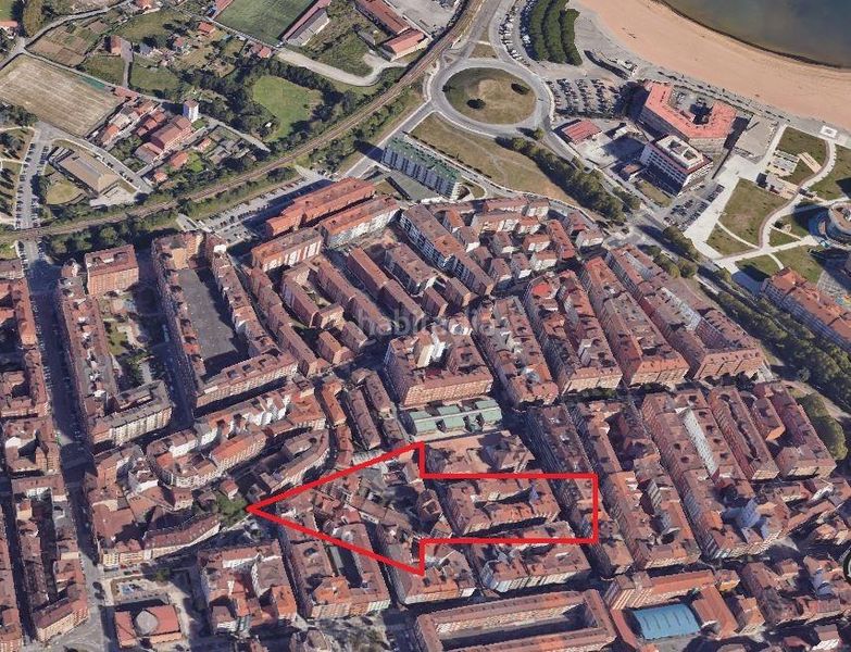 Foto 35a5a621-48db-42fb-9ba1-e52a6b294f11. Terreny residencial a La Calzada Gijón