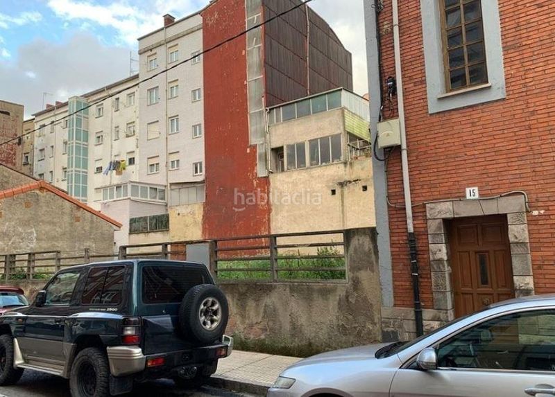 Foto 40e773f0-fb49-4b13-b441-e072260e1723. Terreny residencial a La Calzada Gijón