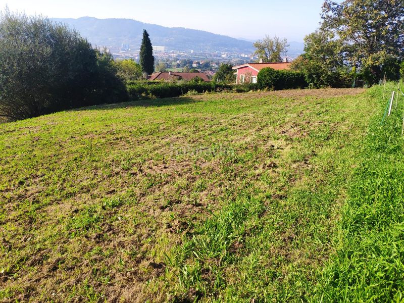 Foto f9289b06-17da-45c0-a73e-0129b7783fb9. Terreny residencial a Viella-Granda-Meres Siero