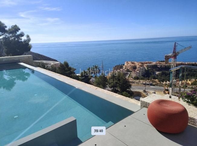 Foto 8a4583f7-788c-4e54-8bf0-558d85330553. Xalet amb aparcament piscina a Maryvilla Calp