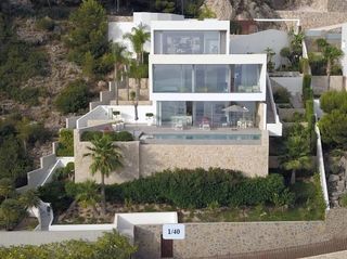 Xalet a Maryvilla. Fantástica villa con vistas inmejorables y totalmente equipada.