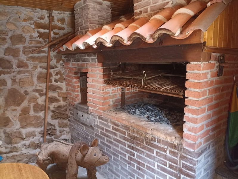 Foto 0e98995d-679d-45d1-8543-4a98e4f5d782. Casa amb calefacció a Somiedo