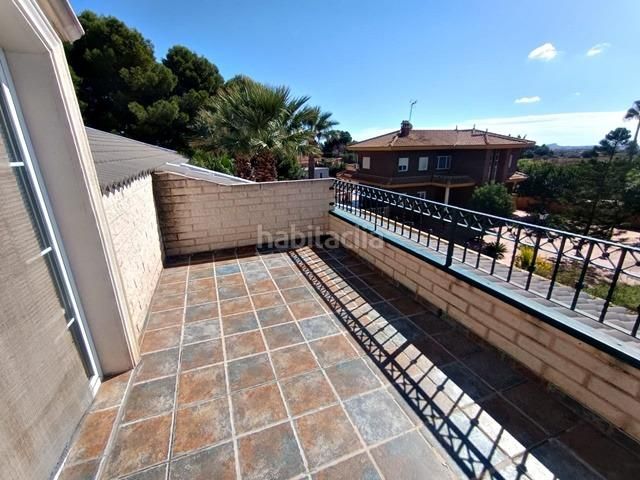 Foto 3b2da8f4-4e1b-4e79-b4de-90d1cae60f82. Xalet amb calefacció aparcament piscina a Villamontes-Boqueres Sant Vicent del Raspeig