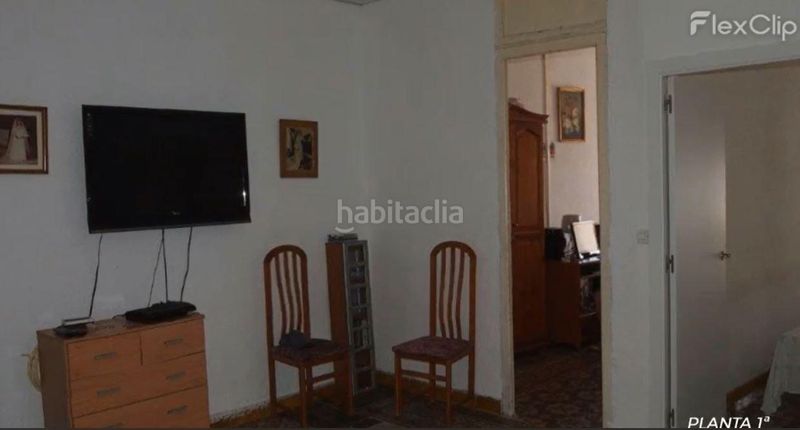 Foto e816544d-e12e-4b05-ae01-59bee0f6982f. Edifici a Casco Antiguo - Sta. Cruz - Ayuntamiento Alicante