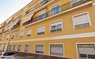 Flat in Villafranqueza. Vivienda con inquilino en rentabilidad