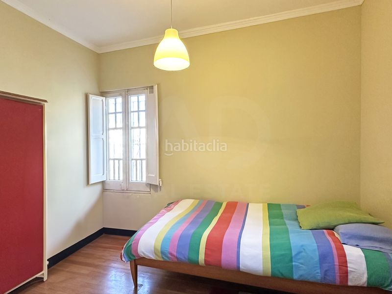 Foto d665d75a-e8d3-4f92-905b-cf8f1003e4af. Casa amb aparcament a Vallcarca - Penitents Barcelona