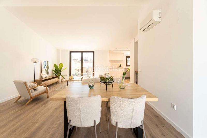 Foto c44fbd44-af36-4f4b-bc76-8985df2d2c60. Dúplex 157m<sup>2</sup> en carrer de migdia 35 en Centre Sabadell