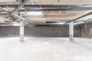 Autoparkplatz in Carrer de guipúscoa 16. Plazas de garaje en venta en terrassa