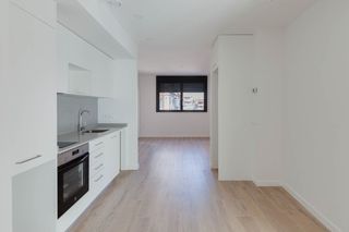 Erdgeschoss in Calle esperanza s�nchez carrascosa 45. Neubau