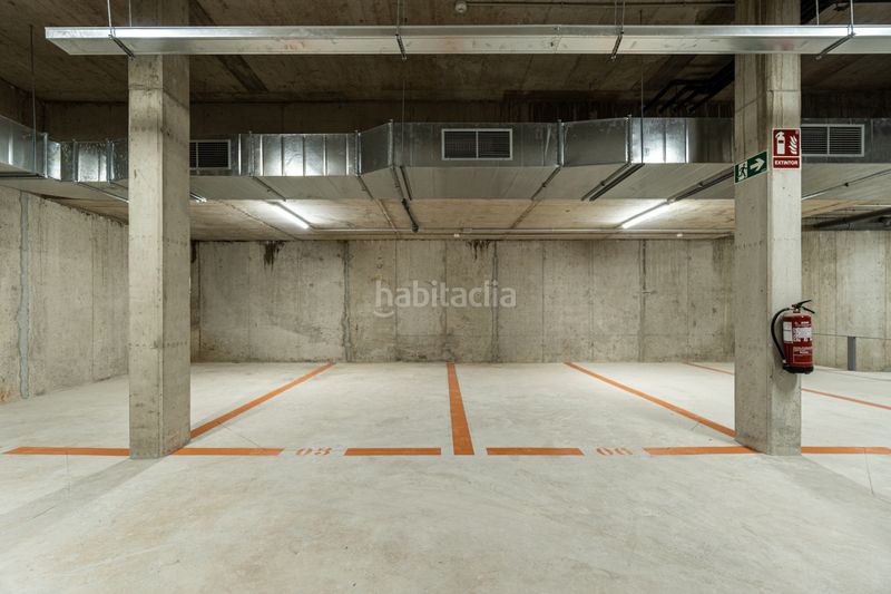 Foto 14947312-0c33-40f6-ac84-7b04cb254e92. Autoparkplatz in Centre Sabadell