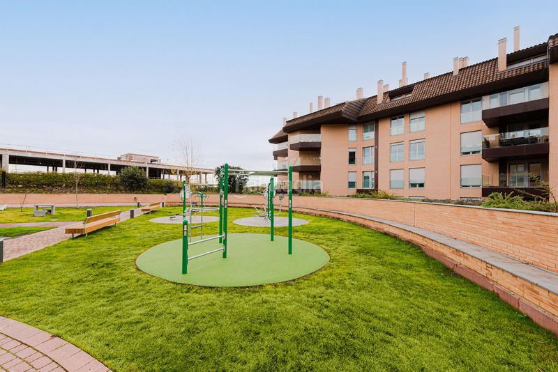 Foto 8054685c-3325-4db0-88de-4f9ff54cc5b8. Miete etagenwohnung mit heizung parking pool in Valdepastores-Las Encinas Boadilla del Monte