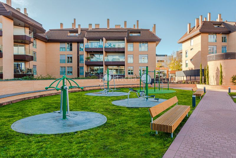 Foto c33cd104-c482-43d1-ad4f-ddc1a80af514. Miete etagenwohnung mit heizung pool in Valdepastores-Las Encinas Boadilla del Monte