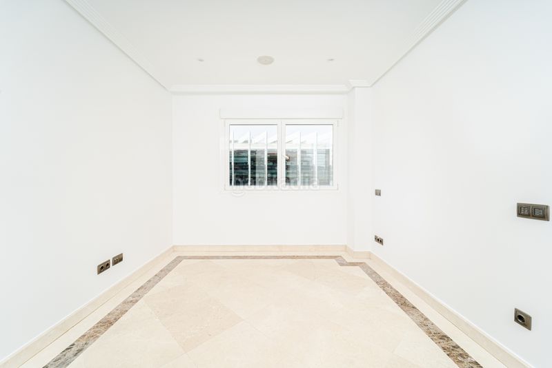 Foto 1ff33da7-8ff8-45c8-9967-2d822db8c66d. Rent flat with heating parking pool in Delicias Madrid