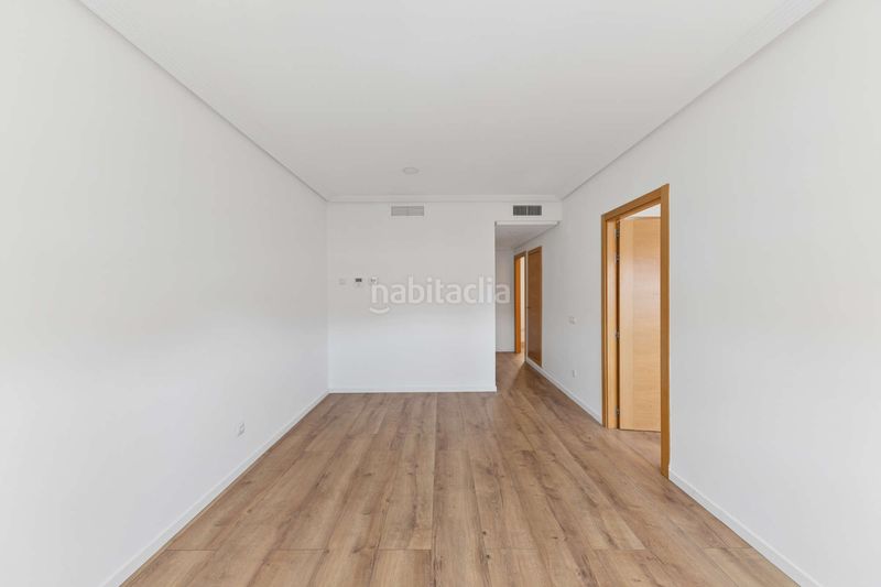 Foto 29166c65-f522-44ce-8de7-b772ee68cdea. Rent flat with heating parking pool in Delicias Madrid