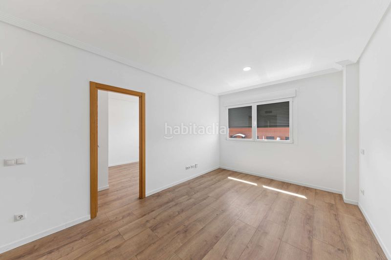 Foto 32a3a3a2-f5b2-4d0b-bea2-87910331338a. Rent flat with heating parking pool in Delicias Madrid