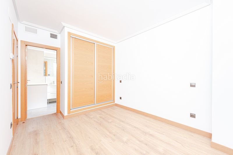 Foto 0833f860-1135-4054-8105-02aa6a93ed2d. Rent flat with heating parking pool in Delicias Madrid