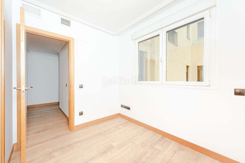 Foto 197ff723-c3b7-46fc-b128-3fb45dd1dd7d. Rent flat with heating parking pool in Delicias Madrid