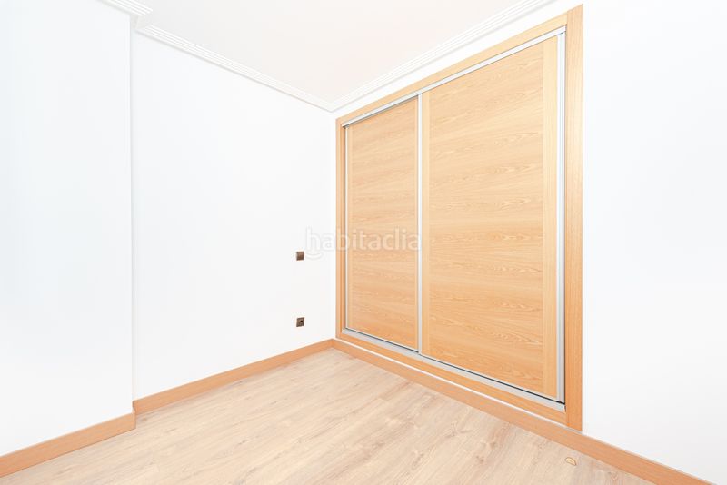 Foto a8820d41-8b1a-4063-bac4-1e86759f1d42. Rent flat with heating parking pool in Delicias Madrid
