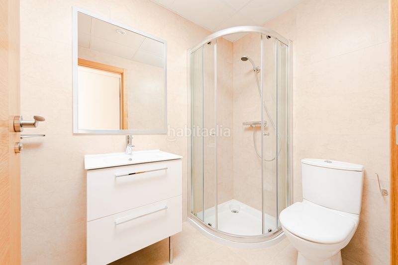 Foto f24878ff-cf44-43f3-b509-b6eec55da848. Rent flat with heating parking pool in Delicias Madrid