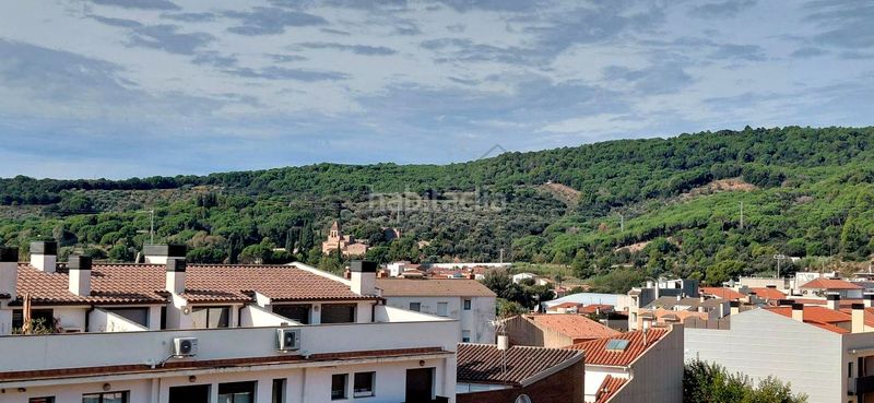 Foto 6569fa80-64a1-4316-b91f-d7256c351523. Duplex con riscaldamento in Nord Oest - Can Noguera Garriga (La)