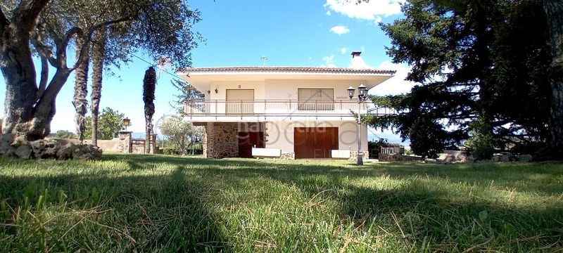 Foto 152b9bf7-7fe3-4973-9a35-f4dabd9857ee. Casa amb calefacció aparcament a Gurb
