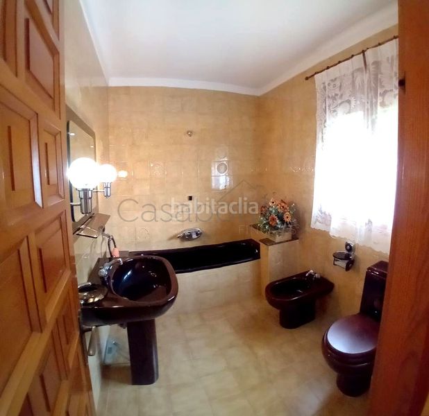 Foto 1caa06fe-1af5-4ec7-bfa9-cd32447d9142. Casa amb calefacció aparcament a Gurb