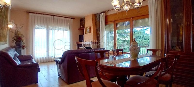 Foto 3a3d6d9f-b4f5-4133-a9aa-d25116cda687. Casa amb calefacció aparcament a Gurb