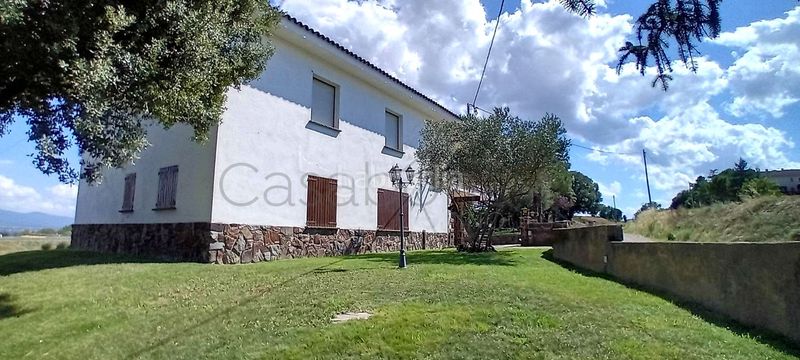 Foto 40011b5d-761b-4517-9a35-e61e4fd83a73. Casa amb calefacció aparcament a Gurb