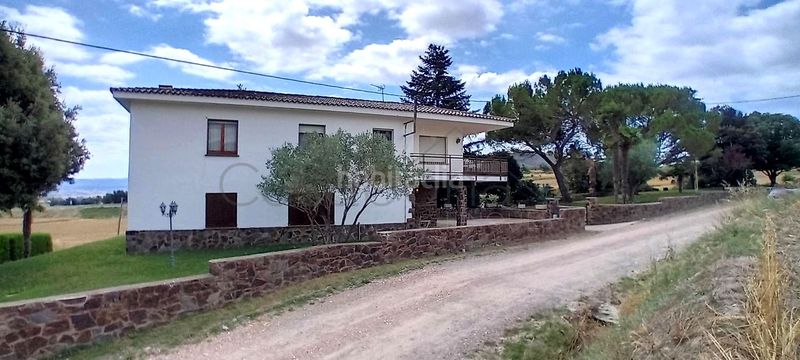 Foto 491ba796-85b6-4917-b258-4dd71ce3dfec. Casa amb calefacció aparcament a Gurb