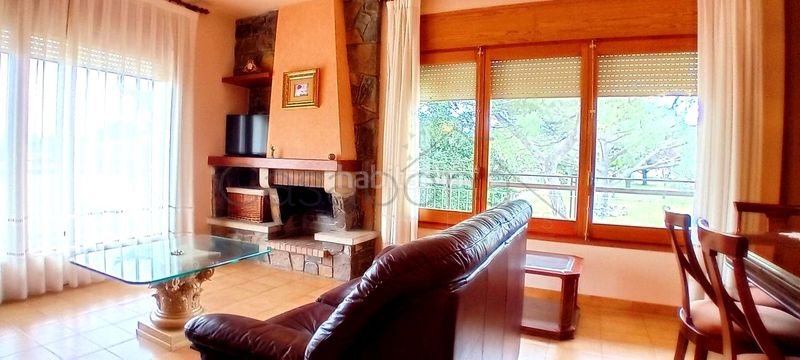 Foto 59a74aee-6d5e-4912-b2d3-cd998d2d279e. Casa amb calefacció aparcament a Gurb