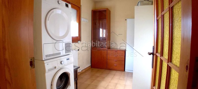 Foto 72c4309a-612c-474e-a86c-77f580e2dc2d. Casa amb calefacció aparcament a Gurb
