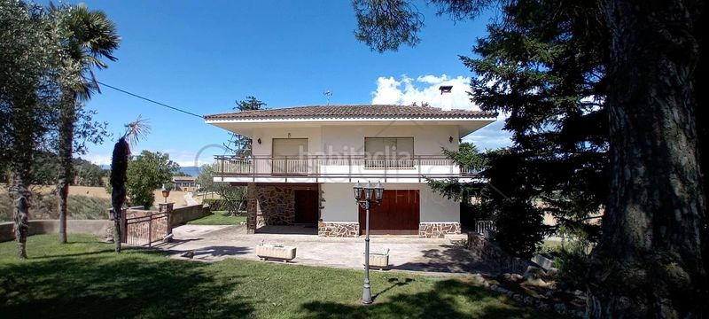 Foto ade79ac1-da2b-4295-8af9-652a73f33944. Casa amb calefacció aparcament a Gurb