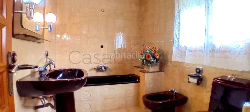 Foto d7a4243e-7924-4222-bb26-b84f9cce7fd6. Casa amb calefacció aparcament a Gurb